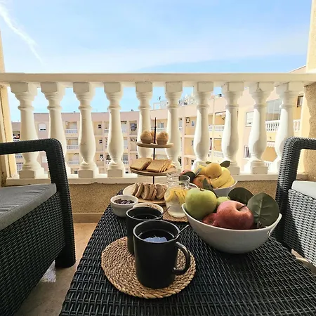 Con Piscina, Parque Naciones, Τορεβιέχα